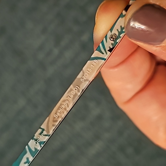 Vera Bradley Frames - Picture 3 of 6